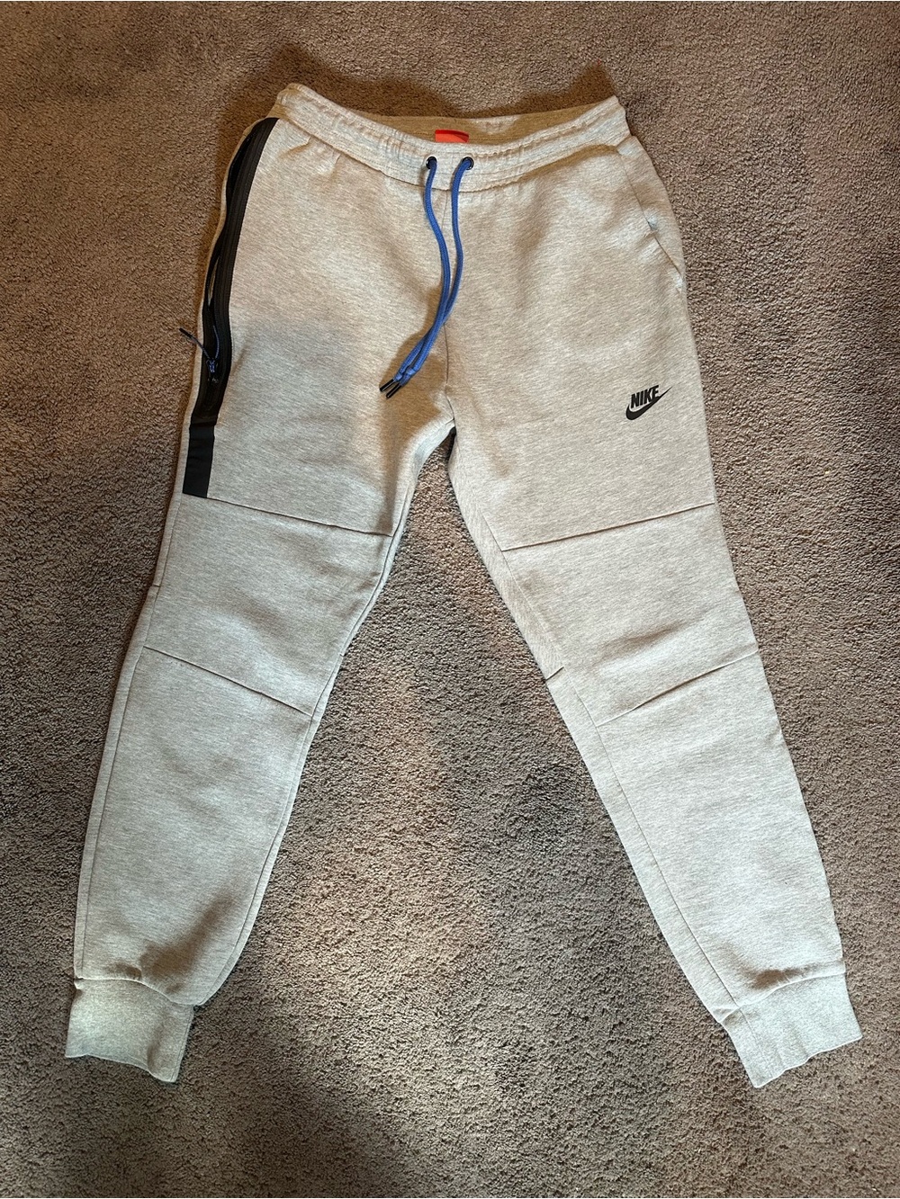 Nike Tech Fleece Joggers Mens Medium Gray Black Tapered Sweatpants